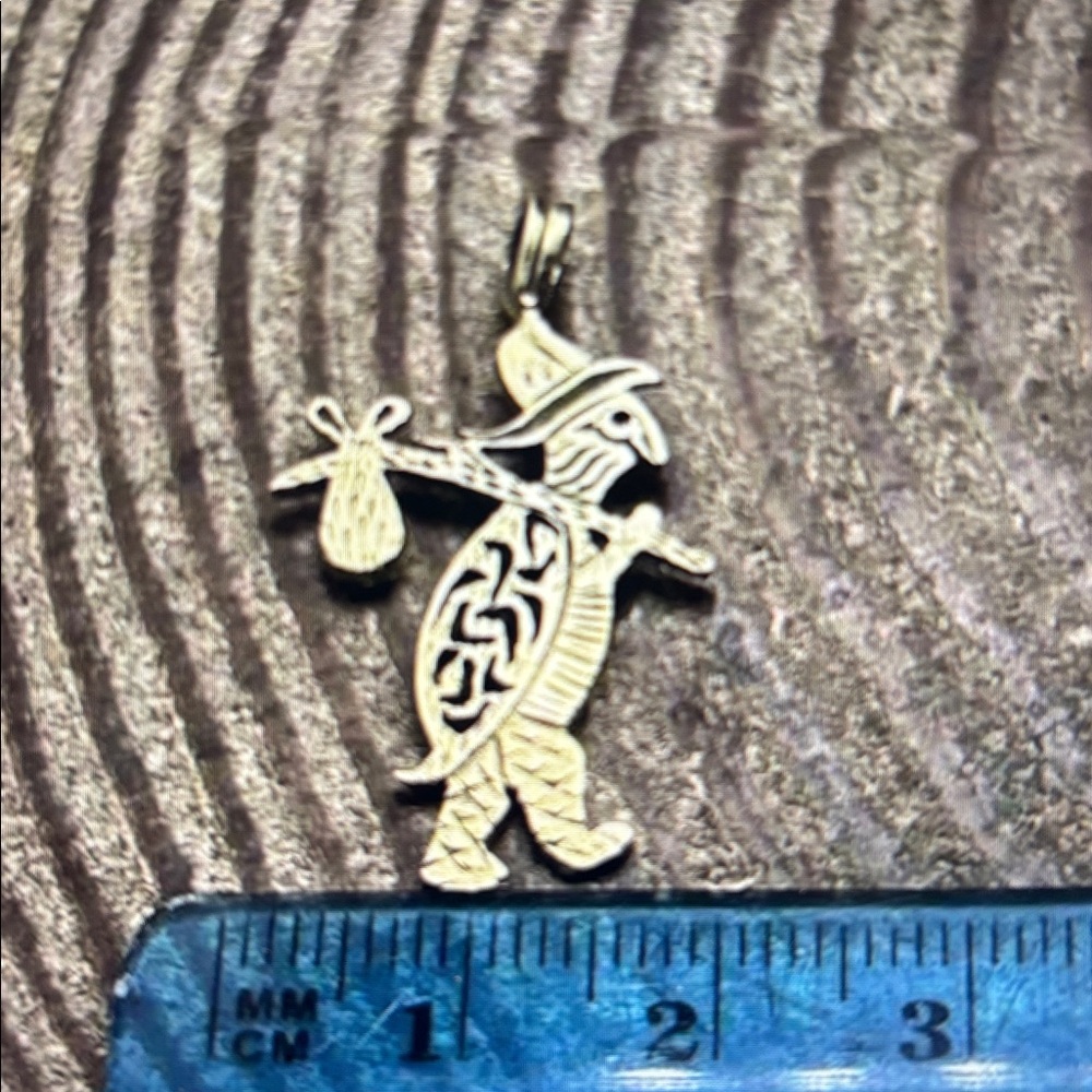 Vintage 14K Gold Hitchhiker Turtle Pendant Unique Whimsical Jewelry Collectible - Picture 10 of 12